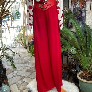 ♦️♦️RED WIDE LEG HIGH WAISTED W/SLIT ON SIDES♦️♦️